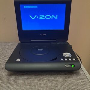 Coby V-zon portable DVD. Like new in great condition 
7”